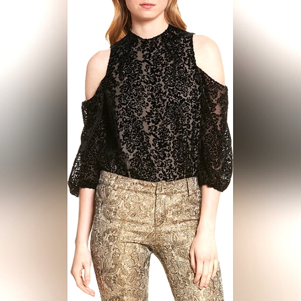 Alice and Olivia cold shoulder velvet burnout Sexy Blouse Small